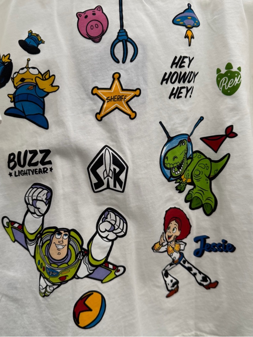 Zara White Toy Story 'Friends Adventure' Graphic Tee - Picture 4 of 5